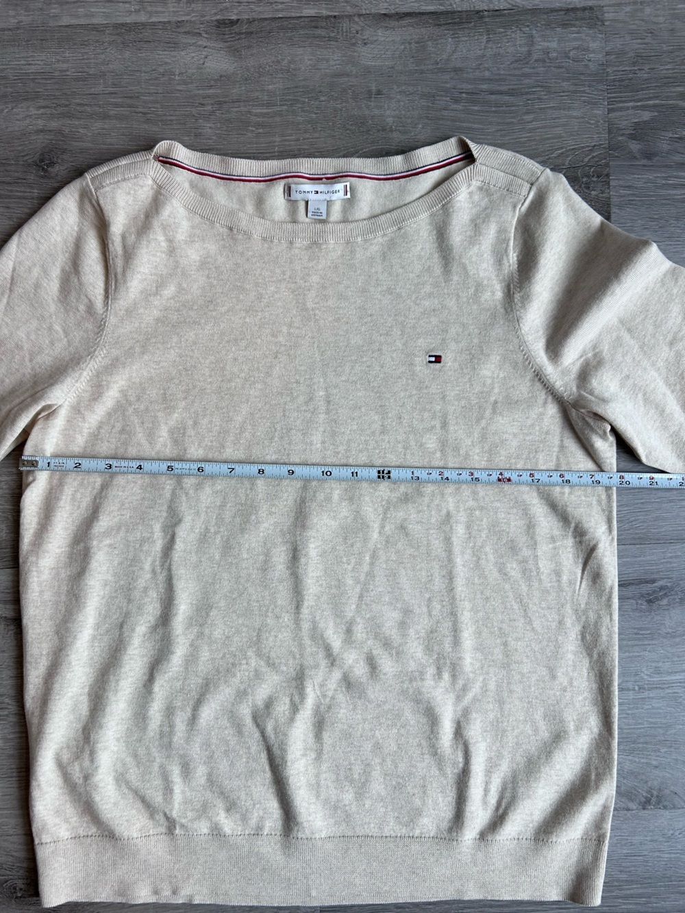 Women’s Tommy Hilfiger Beige Crewneck Sweater size L - Picture 3 of 9